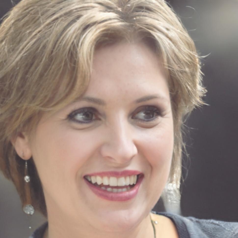 Portraitfoto von Andrea Schneider